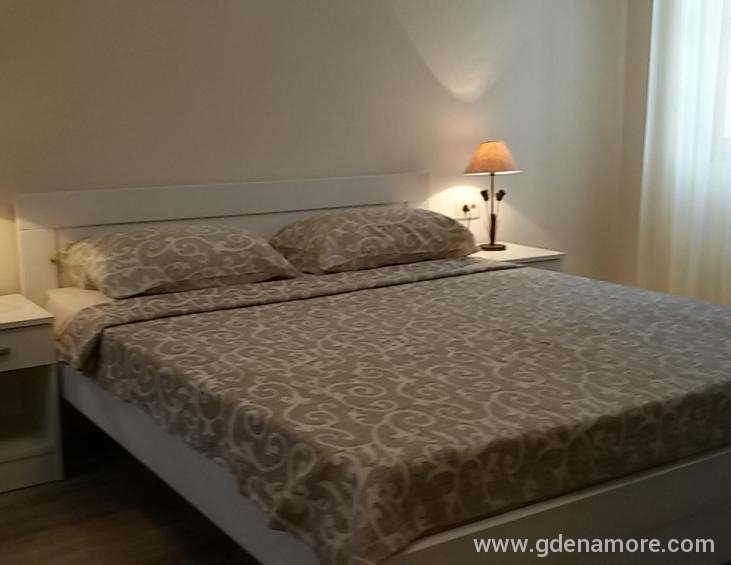 Apartman Gray 2